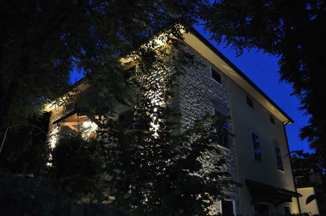 Bed and Breakfast Relais Des Roches Sona Zewnętrze zdjęcie