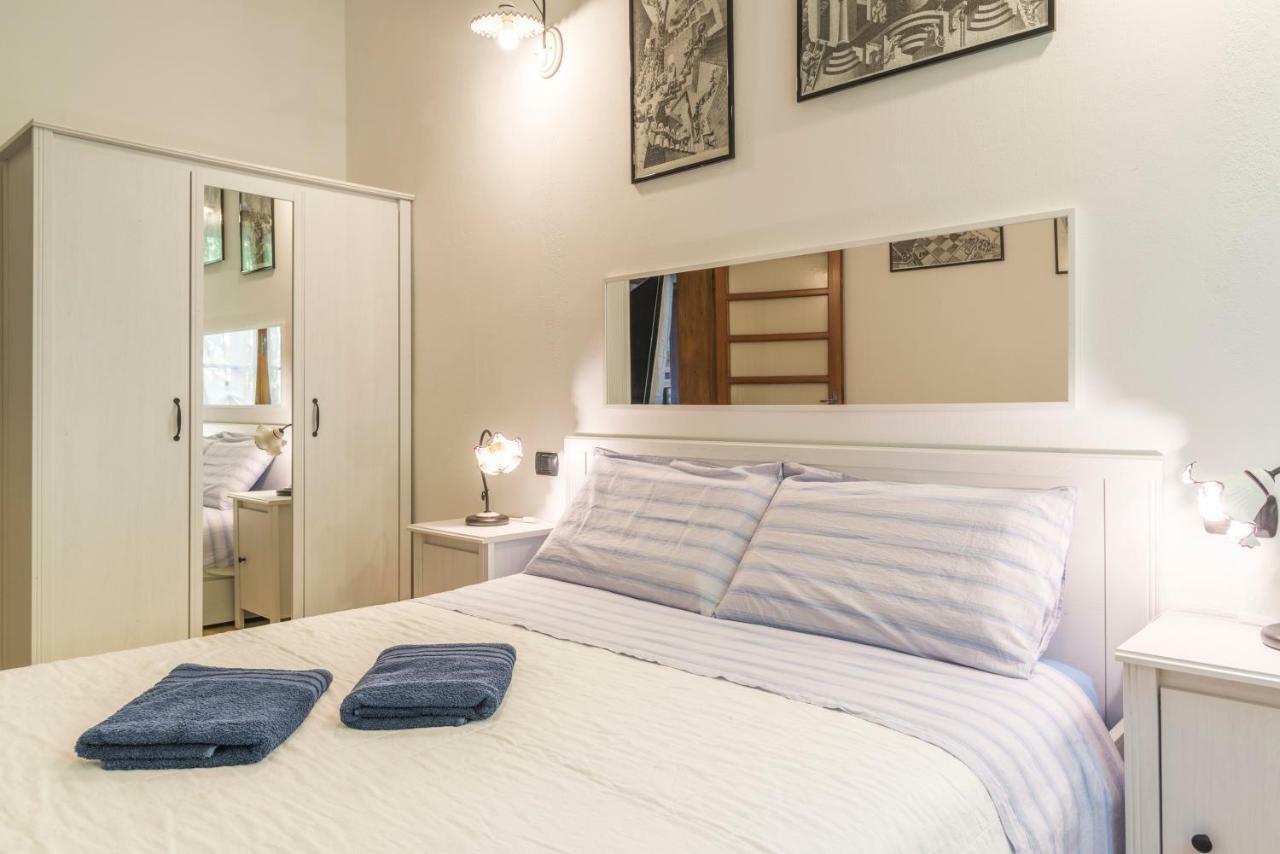 Bed and Breakfast Relais Des Roches Sona Zewnętrze zdjęcie